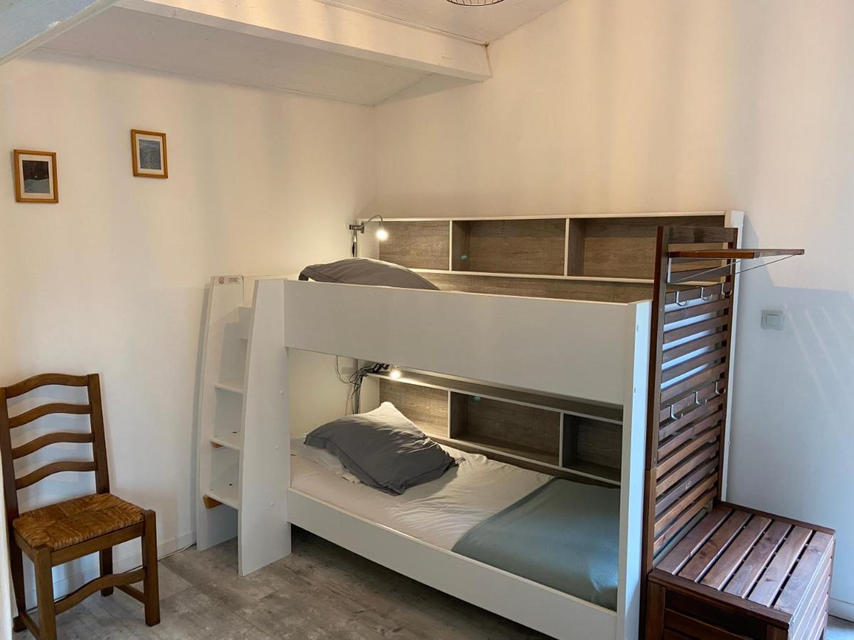 Le Petit Moulin Hotel ปูโซจส์ ภายนอก รูปภาพ