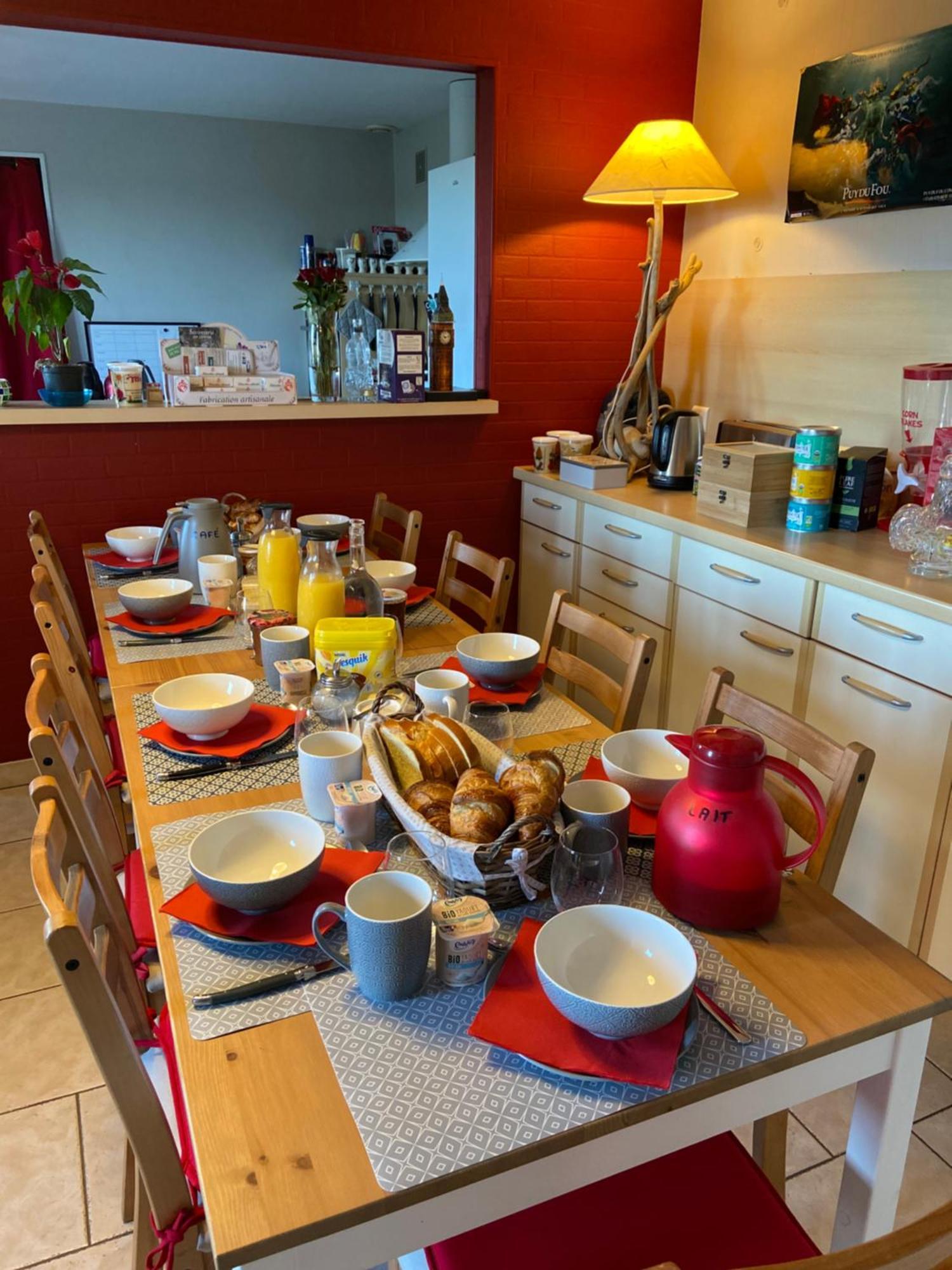 Le Petit Moulin Hotel ปูโซจส์ ภายนอก รูปภาพ