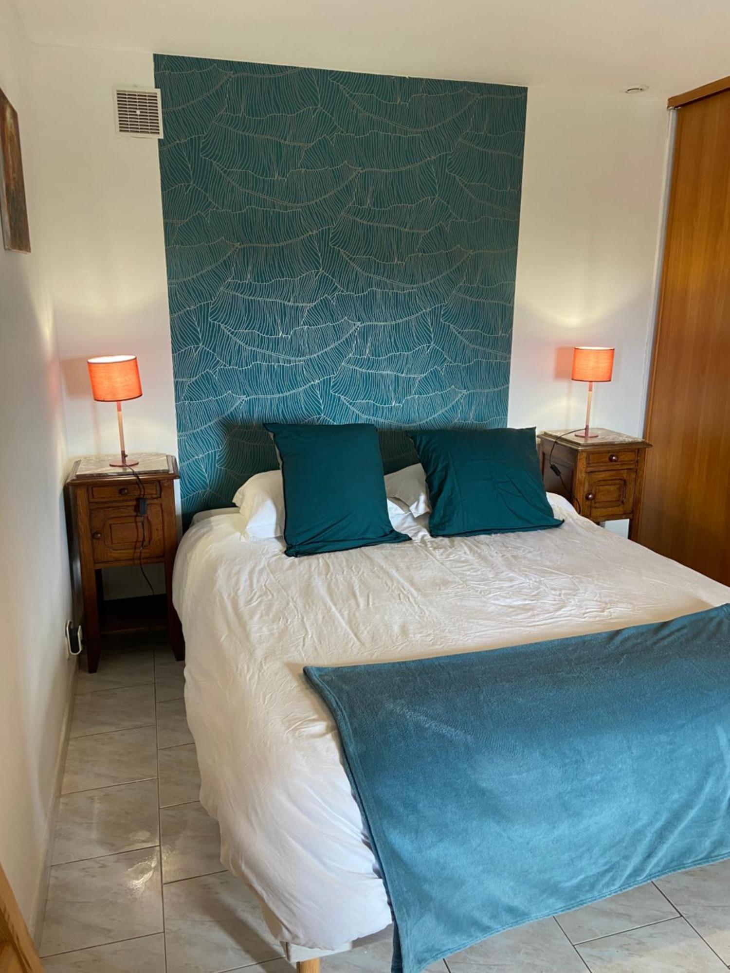 Le Petit Moulin Hotel ปูโซจส์ ภายนอก รูปภาพ